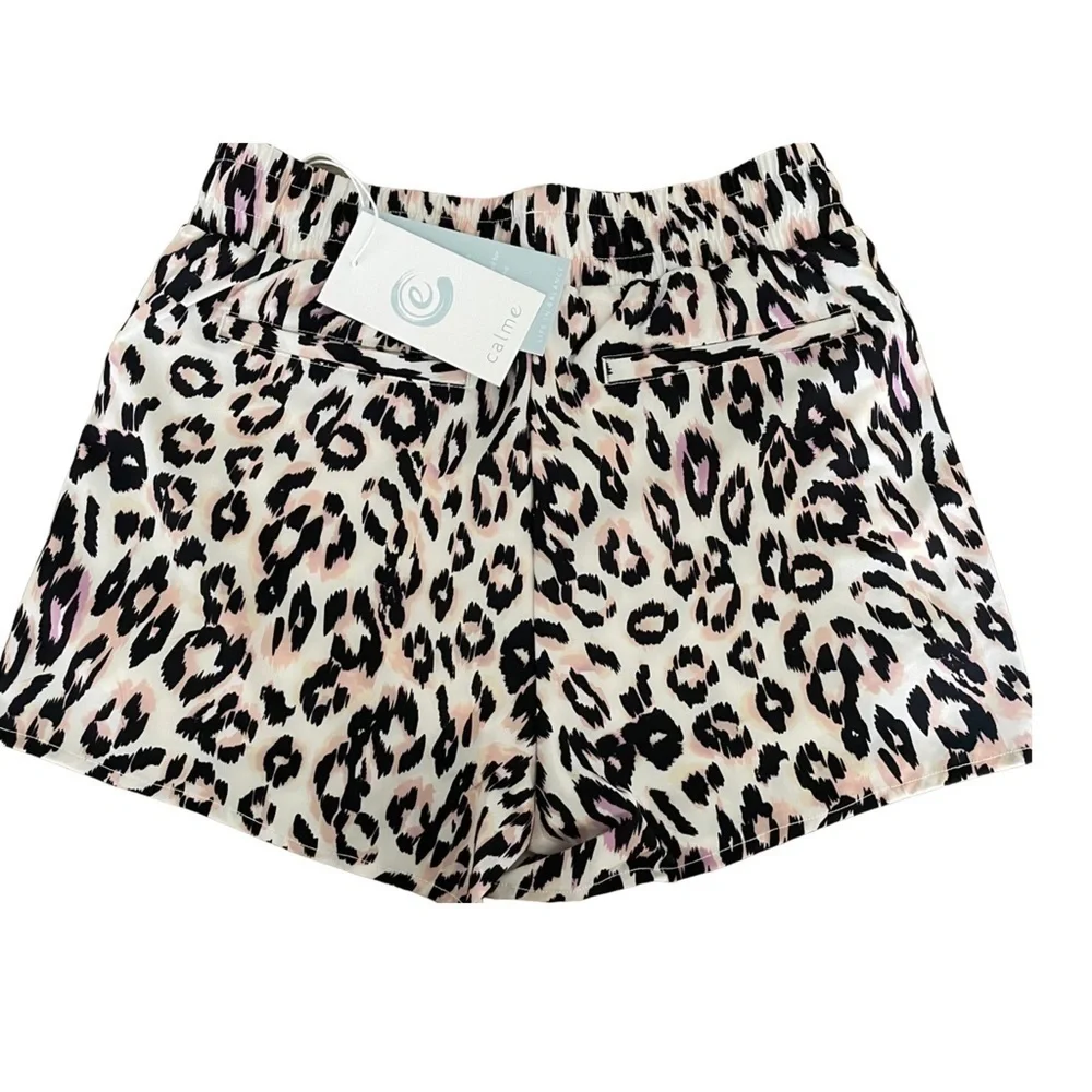 - 🆕NWT Johnny Was Calme Animal Print Element Hike Shorts